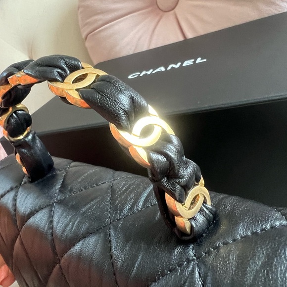 Chanel Crumpled Black Lambskin Quilted CC Links Top Handle Flap SMALL size - Picture 4 of 17